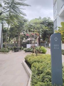 Chic n Spacey 3BR apartment at the Rosebay