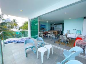 Magico Apartamento Frente al Mar 3 Habitaciones TR22