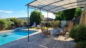 Les Toits de Valaurie - Roussas