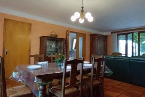 Maisons de vacances L-Oustal 3 chambres avec grand jardin parking gratuit : photos des chambres