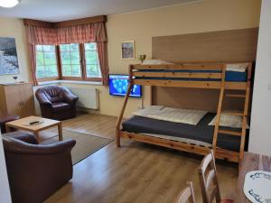PENSION KUBU Apartment 3 samostatný byt s kuchyní