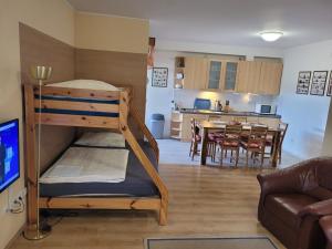 PENSION KUBU Apartment 3 samostatný byt s kuchyní