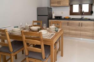 Το Σπίτι της Γιαγιάς 1 (Grandmas House 1)