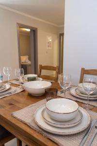 Το Σπίτι της Γιαγιάς 1 (Grandmas House 1)