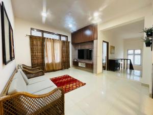 Chic Suite Banjara Hills