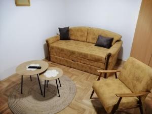 Stan na dan Jovana Šid