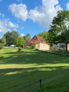Les gîtes de la Joubertie - Cendrieux