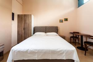 Στούντιο Στη Στοά Βαρβουτσή#6