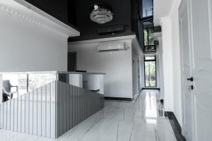 HOTEL Autograph 1 & RESTAURANT & LOUNGE BAR