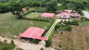 Casa finca plumablanca - San Jacinto