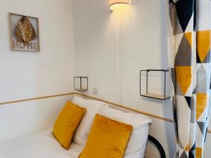 Appartements ORLEANS CENTRE PROCHE GARE - Appartement fonctionnel Residence calme Parking prive gratuit - LE CENTRAL ELEGANCE : photos des chambres