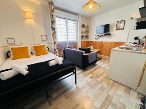 Appartements ORLEANS CENTRE PROCHE GARE - Appartement fonctionnel Residence calme Parking prive gratuit - LE CENTRAL ELEGANCE : photos des chambres