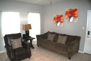 Coronado 204 next to beach access