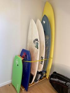 2-bedroom with pool, walk to beach & town