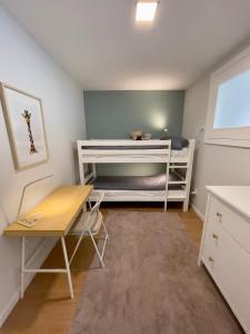 2-bedroom with pool, walk to beach & town