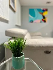 California Castle - Fashion District - DTLA - Flexible - Vernon