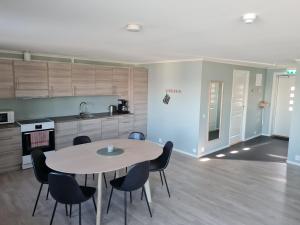 Apartment - Sea View and Private Sauna room in Olderfjord Turistsenter