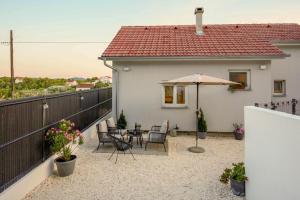 House for rent Serenity 