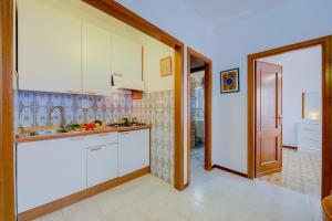 Il Tulipano Giallo 100m From The Sea - Happy Rentals