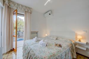 Il Tulipano Giallo 100m From The Sea - Happy Rentals