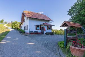 Family Friendly House Marija - Happy Rentals 