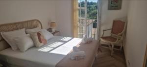 Appartements Appartement clim, parking, wifi : photos des chambres