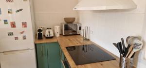 Appartements Appartement clim, parking, wifi : photos des chambres