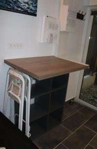 Agréable studio avec sa terrasse extérieure entièrement aménagé à 5 min de la mer