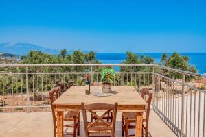 Villa Kalomiras by Villa Plus