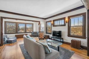 Classic Majesty in S MPLS