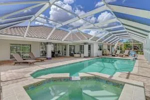 Spacious Luxury Home with Heated Pool and Hot Tub - Naples Manor