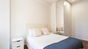 Sena 27 by LovelyStay