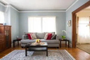 4 Berkeley Furnished Apartment - 2 Beds Laundry and Parking - Berkeley