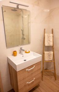 Apartment in Malinska - Insel Krk 51264 