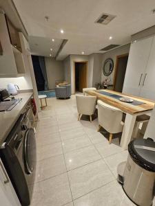 The Pearls of Umhlanga - Ocean View Apartment Elegant 2 Bedroom