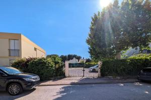 Appartements Nice T2 with terrace in Saint-Cyr-sur-Mer : photos des chambres