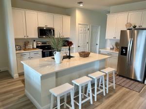 Cape Coral-Ft Myers Waterfront Four Bedroom Home