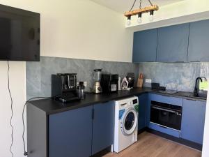 Nadmorski Bursztyn - Błękitna