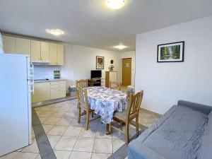 Apartments with parking space Baska, Krk - 22687