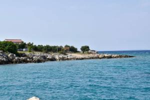 Seaside holiday house Cove Krlic, Pag - 23435