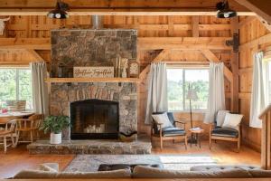 The Rustic Retreat