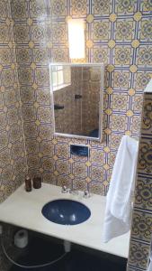 Suíte Romântica premiada com linda vista de varanda em Petrópolis!