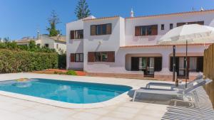 Casa dos Trevos, 5 Bedroom Villa with Pool