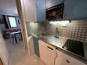 Studio divisible au calme, balcon sud-ouest, 24m² - FR-1-181-2827