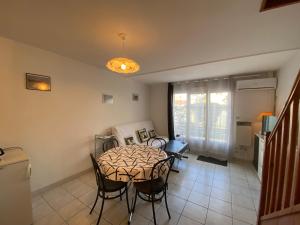 Appartement Duplex Calme, Proche Plage et Centre à Fouras - FR-1-709-78