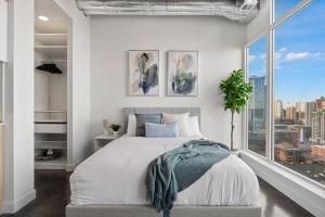 Studio Just Steps from Stampede Park, Luxury Living