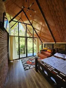 Ecoglamping entre árboles - Tarbaca