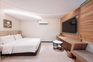 Cozy Tree Hotel Seomyeon