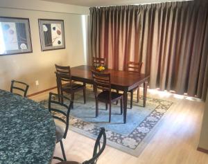 Lake Chelan Executive Condo