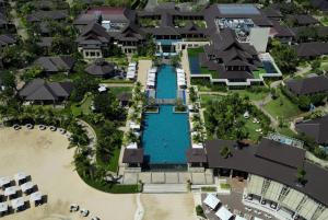 Exterior view, Crimson Resort and Spa Mactan, Cebu in Cebu